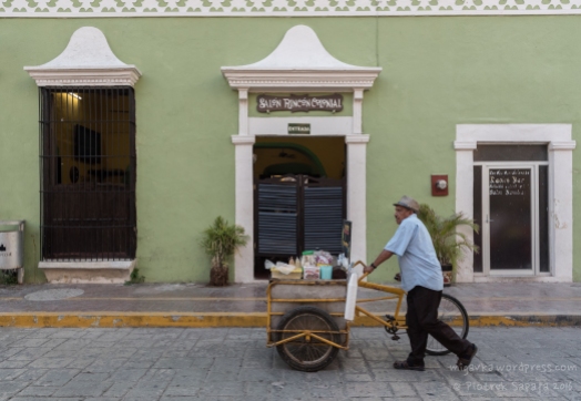 In search of customers, somewhere in Campeche